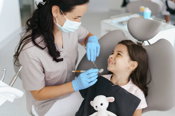 Best Cracked Tooth Emergency Dentist  in Warroad, MN
